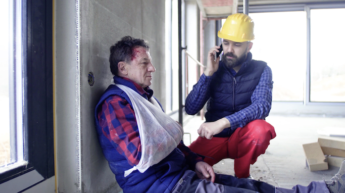 Cass and Peters Workers Comp What do I do if I suffer a work injury like a slip and fall while working at a construction site up in Harlem NYC 4 lesión laboral y derechos conoce tus derechos